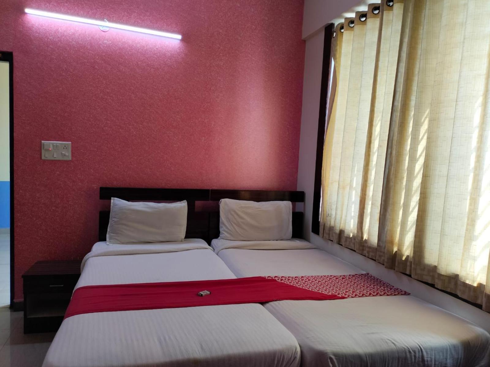Grand Residency Hostel Bangalore Exterior photo
